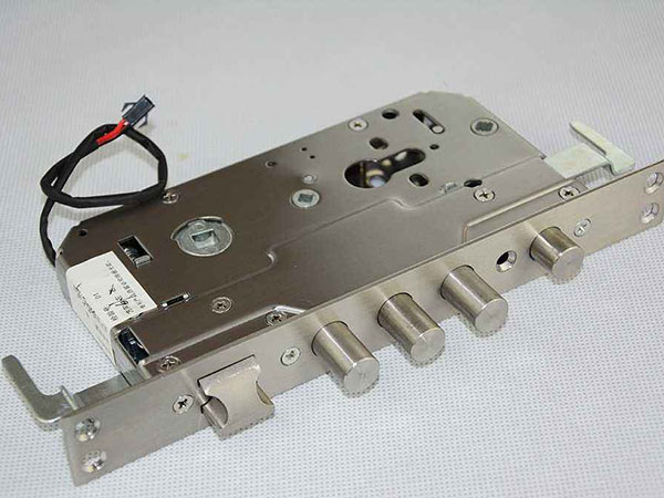 揭西24小时上门开锁公司